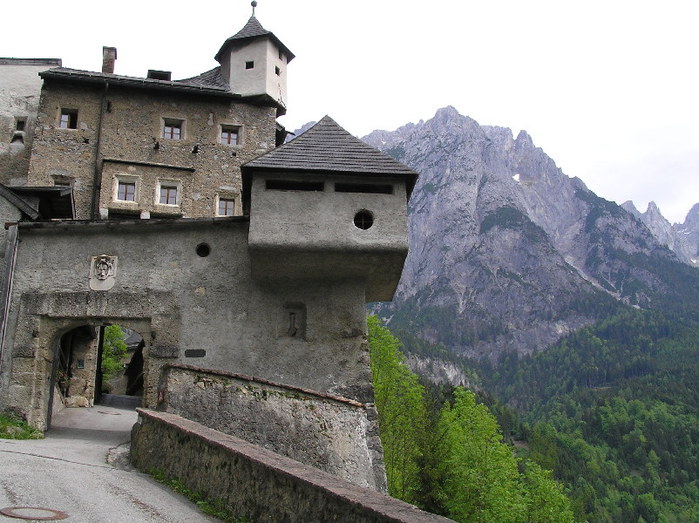 Замок Хоэнфервен (нем. Burg Hohenwerfen) 49114