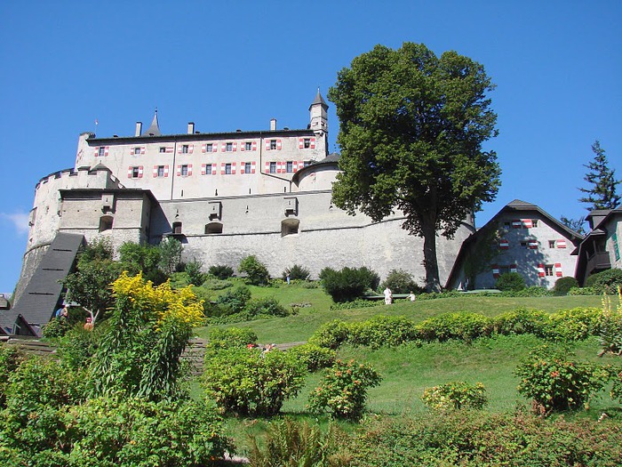 Замок Хоэнфервен (нем. Burg Hohenwerfen) 97638