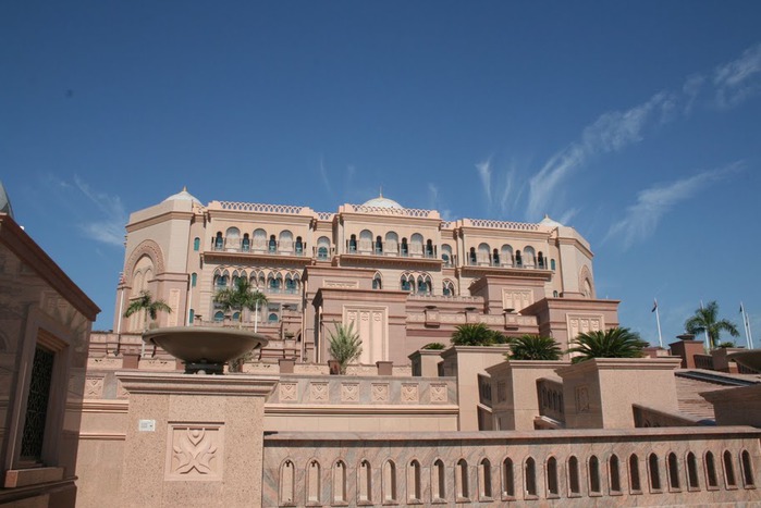 Добро пожаловать в палас-отель «Emirates Palace» 19447