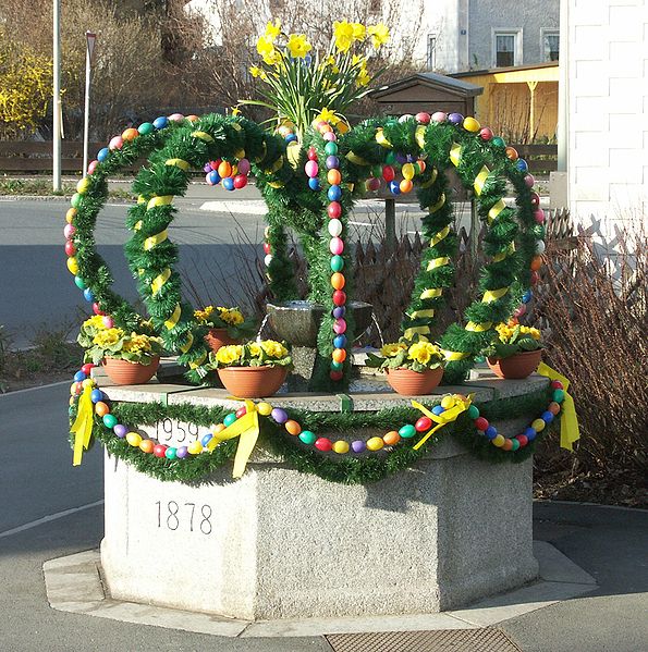 http://img0.liveinternet.ru/images/attach/c/1/57/322/57322380_595pxOsterbrunnen_Marktleuthen_1_07.jpg