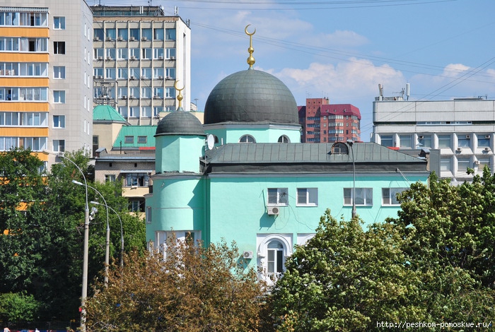 Соборная мечеть: от охранной грамоты Сталина до волоса пророка