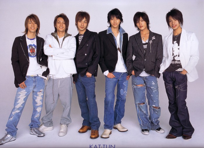 KAT-TUN     62911717_1282219467_kattun1