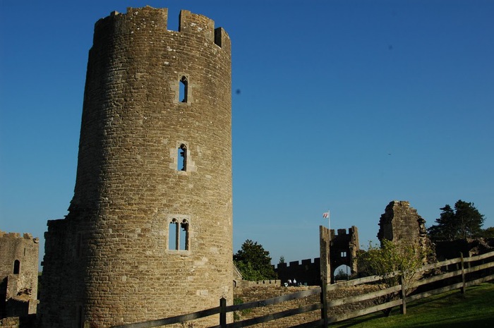 Замок Фарлейг Хангерфорд - Farleigh Hungerford Castle 45178