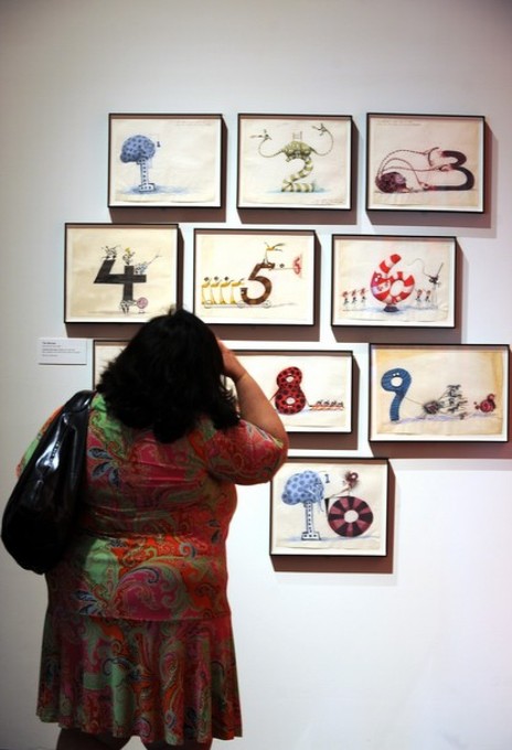Искусство Тима Бертона (Tim Burton) в LACMA, Лос-Анджелес, 25 мая 2011 года./2270477_936 (464x680, 74Kb)