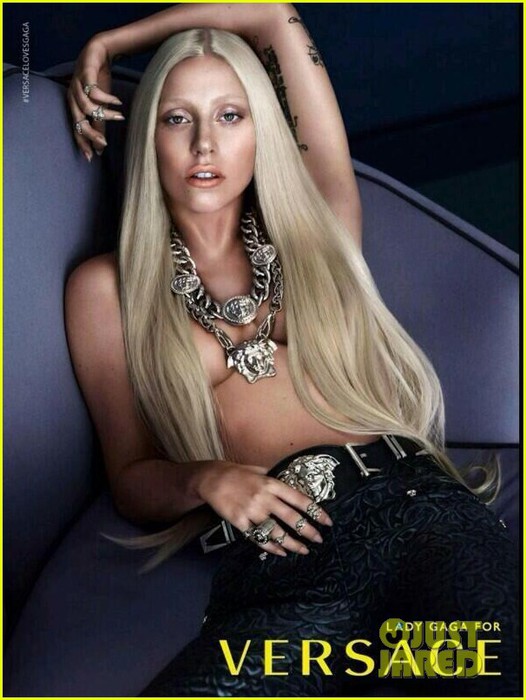 lady-gaga-topless-versace-ad-see-the-pic-01 (526x700, 85Kb)