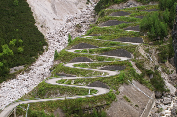 горная дорога в италии Forcella Laverdet 2 (580x386, 308Kb)