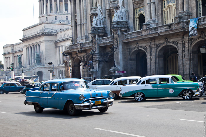 cuba_cars-10 (700x467, 207Kb)