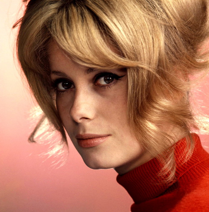 kinopoisk.ru-Catherine-Deneuve-502965 (693x700, 118Kb)