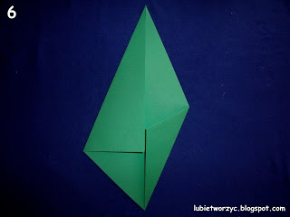 Тюльпаны из бумаги в технике оригами. Мастер-класс (7) (320x240, 37Kb)