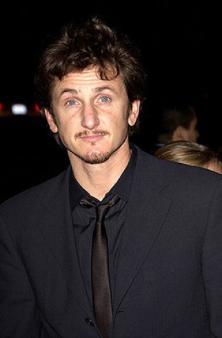 4017627_3048355R3L8T8D322seanpenn21 (322x489, 39Kb)