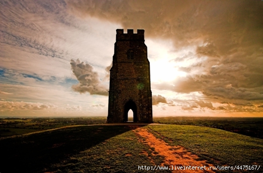 glastonbury-tor3 (530x348, 153Kb)