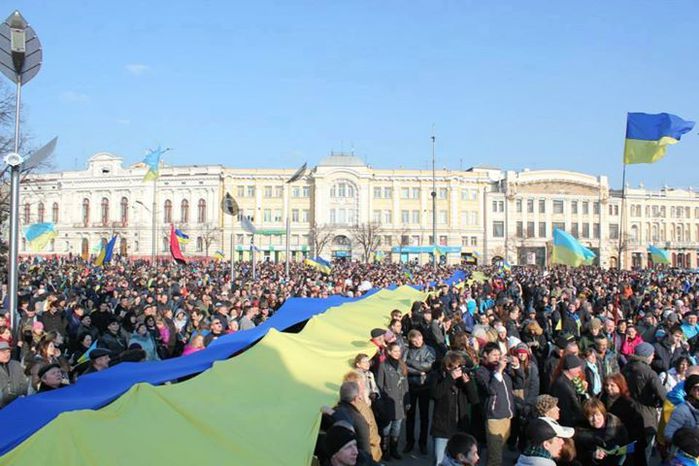 Харьков и Одесса вчера, 9 марта c (700x466, 66Kb)