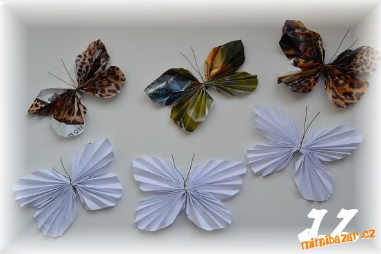 Бабочки из журнальных страниц (28) (553x369, 113Kb)
