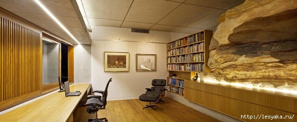 home-office-design-big-desk-stunning-wood-element-wall-decoration-Angophora-House (600x247, 111Kb)