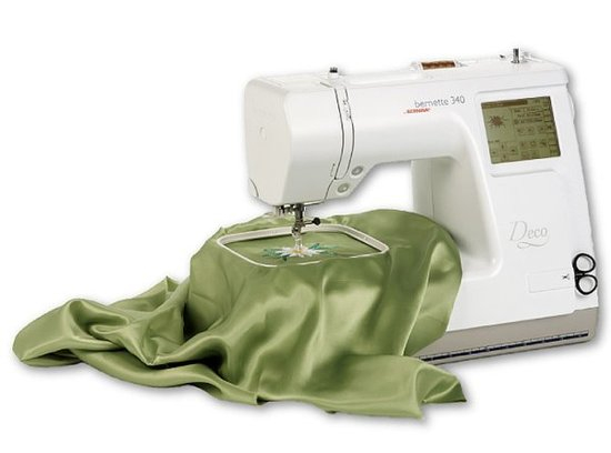 Современные швейно-вышивальные машинки (1) (550x408, 77Kb)