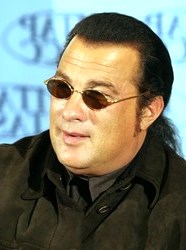 3996605_Stiven_Sigal_7 (186x250, 17Kb)