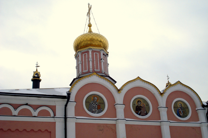 С Крещением! Зимний день в Свято-Иоанно-Богословском монастыре.