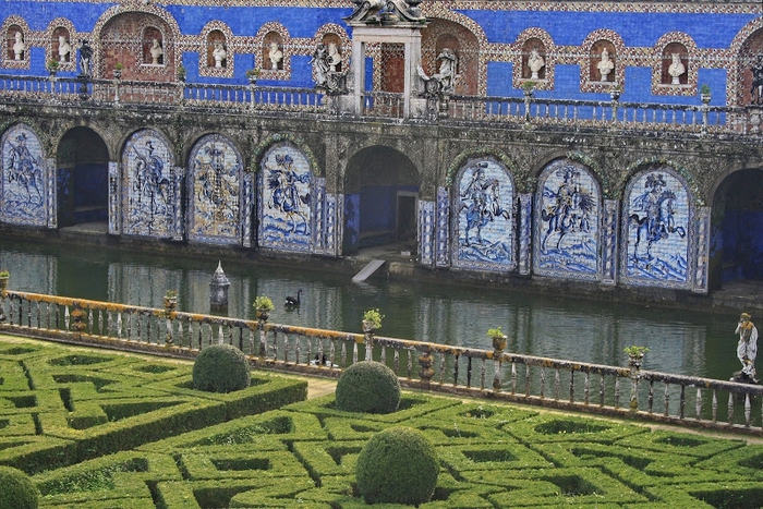 Сад при дворце маркиза Де Фронтейра20 (700x467, 346Kb)