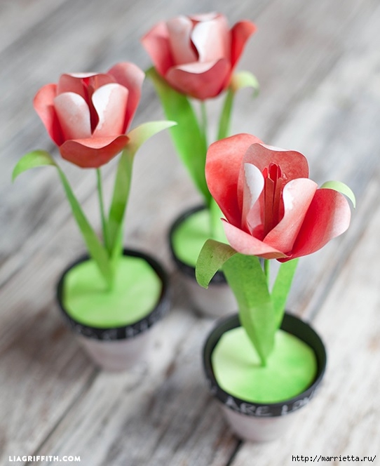 Тюльпаны из бумаги в технике оригами