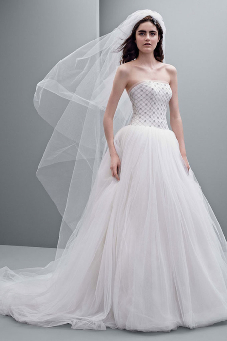 vera-wang-fall-2014-bridal-dresses3 (466x700, 154Kb)