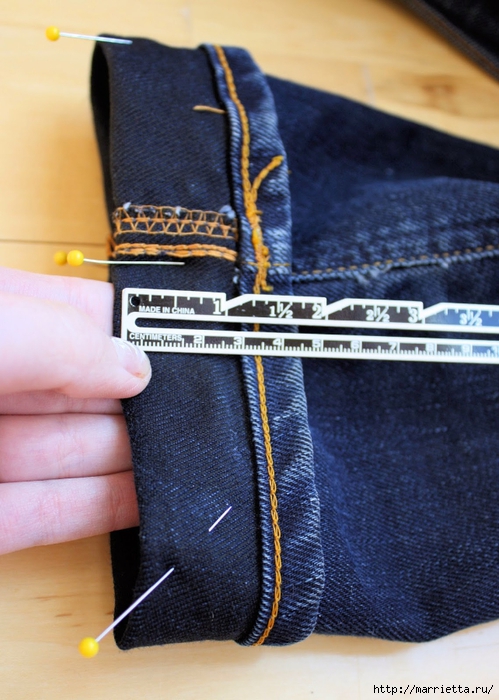 Как подшить джинсы и сохранить потертый край (7) (499x700, 278Kb)