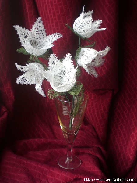 Нежные цветы, снеговик и декоративные шары из ниток. Мастер-классы (27) (450x600, 151Kb)