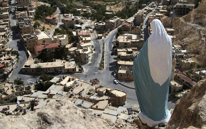 Syria-Virgin-Mary-statue (700x439, 373Kb)