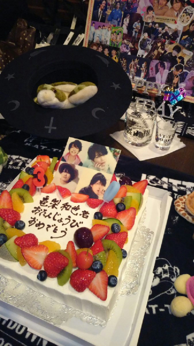 13-2 (twitter.Hy1004M) (393x700, 323Kb)