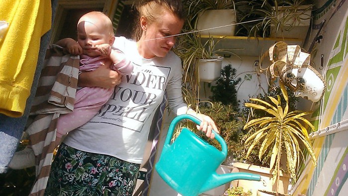 Юлия Скоробогатова с помощью селфи показала, что такое   быть мамой