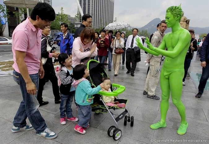 Привет фестиваль (Hi Seoul Festival 2010) в центре Сеула, 2-10 октября 2010 года.