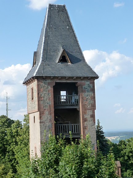 В гости к Франкенштейну- Burg Frankenstein 10732