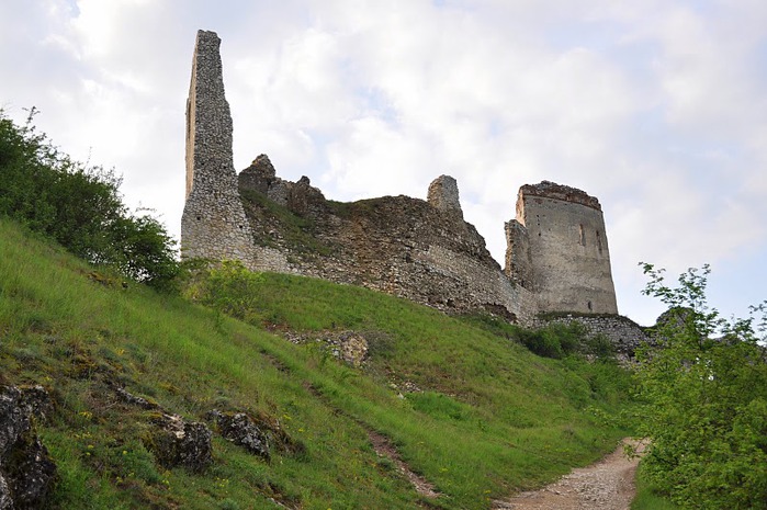 Чахтицкий замок (Cachtice castle) -замок Кровавой Графини. 78833