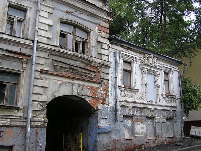 Самые запущенные исторические здания Москвы