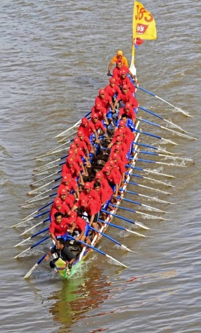 Фестиваль воды в Пномпене, 20 ноября 2010 года.