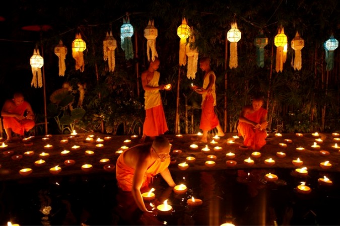 Loy Krathong фестиваль в Бангкоке, 21 ноября 2010 года.