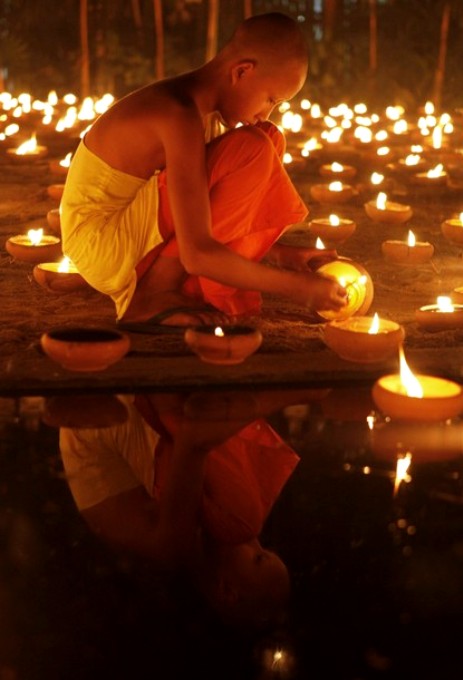 Loy Krathong фестиваль в Бангкоке, 21 ноября 2010 года.