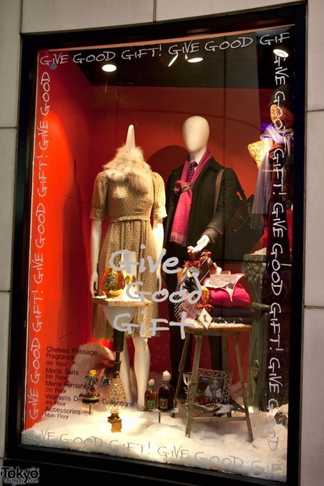Рождественский Токио Shinjuku-Christmas-2010-067-600x900 (Barneys Shinjuku)