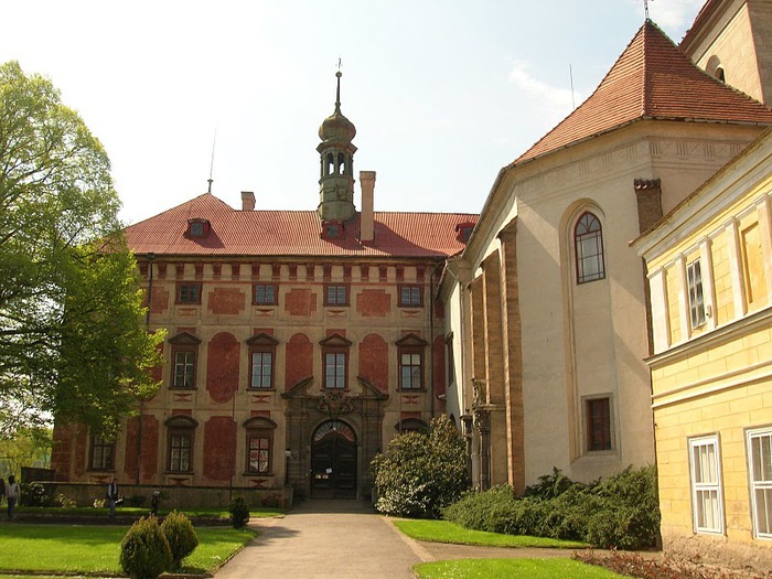 Замок Либоховице . Libochovice 37378