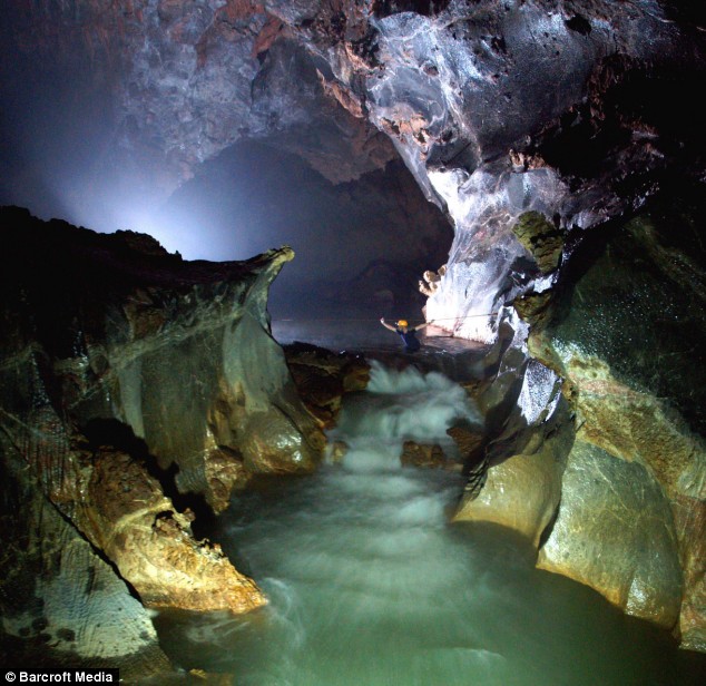 http://img0.liveinternet.ru/images/attach/c/2//68/86/68086216_hangsondoongcave3_t.jpg