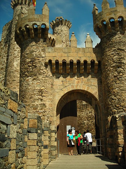 Понферрада (Castillo de Ponferrada) - Замок тамплиеров 58283