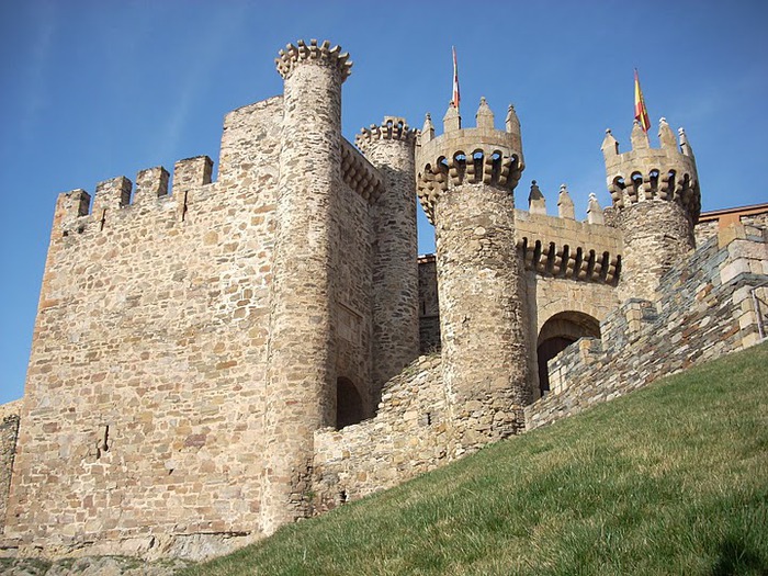 Понферрада (Castillo de Ponferrada) - Замок тамплиеров 72212