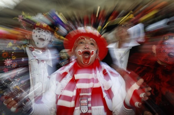 День старухи в Кёльне (Old Women's Day in Cologne), Германия, 3 марта 2011 года.