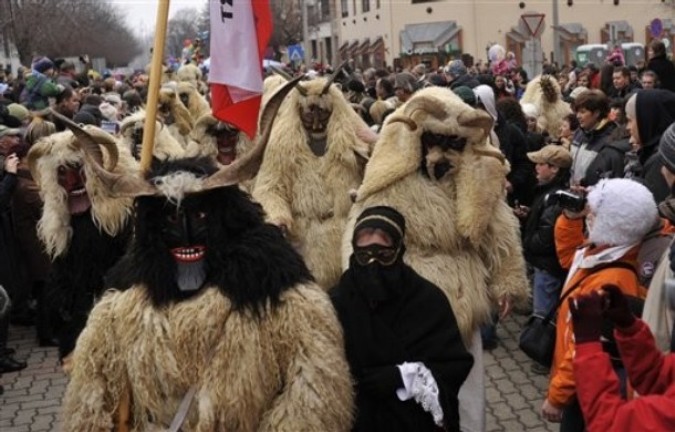 Бушо карнавал (Busho Carnival), Мохач, Венгрия, 5 марта 2011 года.