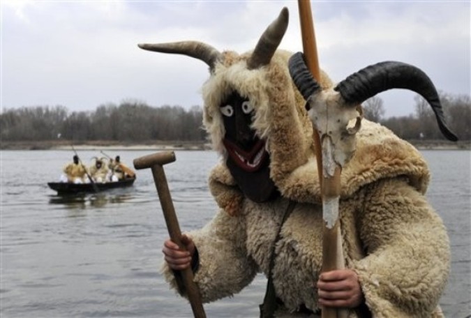 Бушо карнавал (Busho Carnival), Мохач, Венгрия, 5 марта 2011 года.