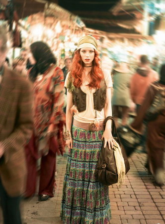 Хи́ппи (англ. hippy или hippie; от разг. hip или hep, - "понимающий...