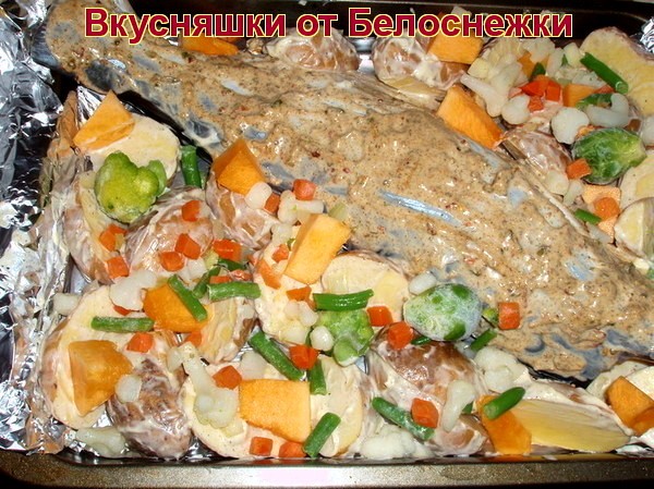 Запеченный сом с овощами изображения Запеченный сом с овощами изоражения