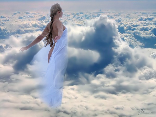 Eu-flutuo-em-nuvens-a21806790 (600x450, 53Kb)