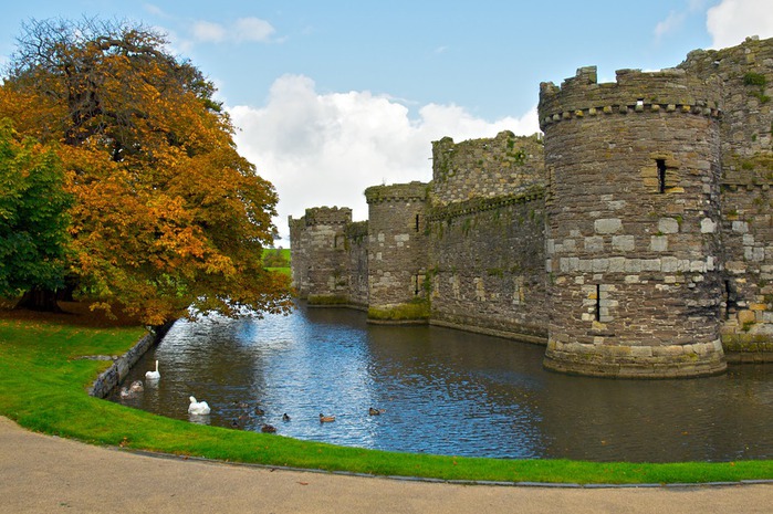 Beaumaris_Castle (700x465, 134Kb)