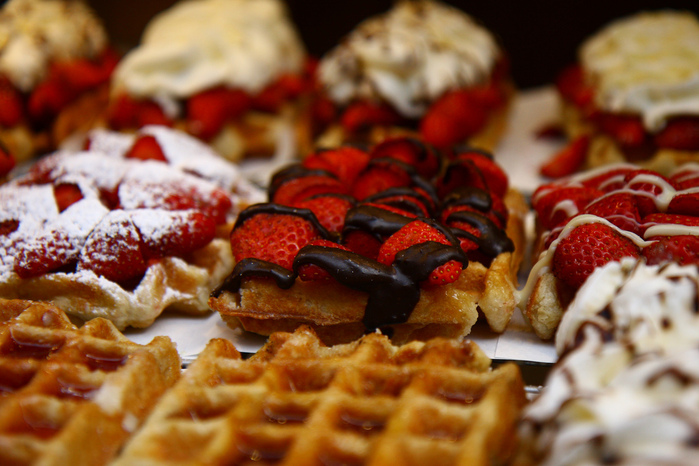 4278666_3436234178_745024cf6d_Belgian_Waffles_L (700x466, 175Kb)