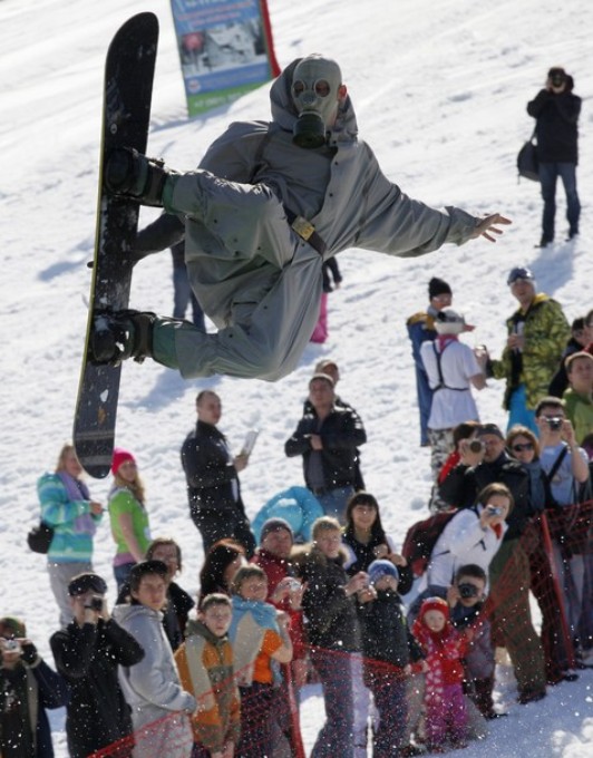 Райдеры приняли участие в Red Bull Jump аnd Freeze festival неподалёку от Санкт-Петербурга./2270477_57 (532x680, 109Kb)